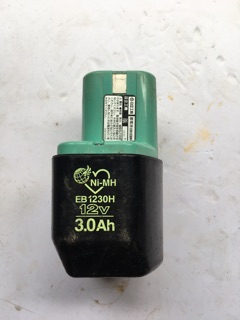 Pin Hitachi 12V(vỏ pin)