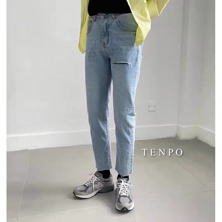 Quần jean nam TENPO rách ngang đùi , vải denim co giãn nhẹ , form skinny | Jean nam xanh trơn