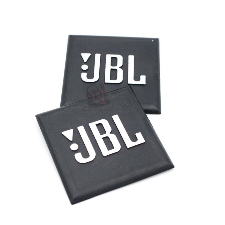 Tem mác loa  02 cái, dán thùng