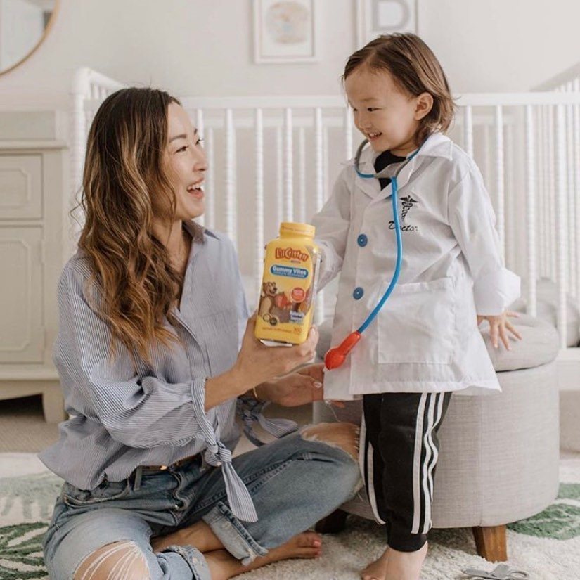 KẸO GẤU VITAMIN TỔNG HỢP CHO BÉ L’IL CRITTERS GUMMY VITES - Hàng Nhập USA Chính Hãng