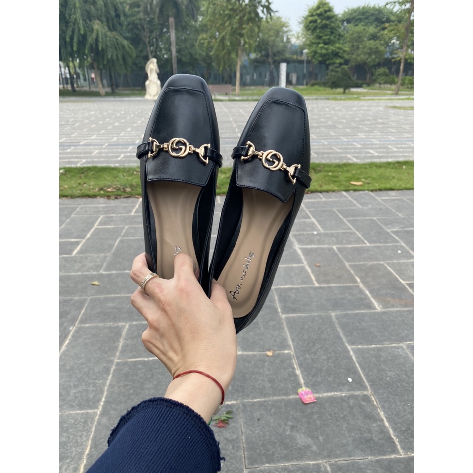 Giày mọi nữ da mềm gắn khóa sắt