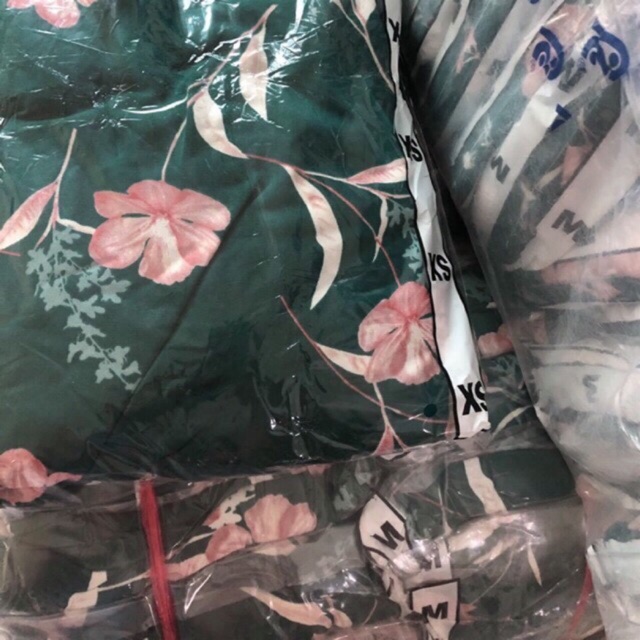 {Tri Ân} Đầm Hoa Xuất Khẩu D067