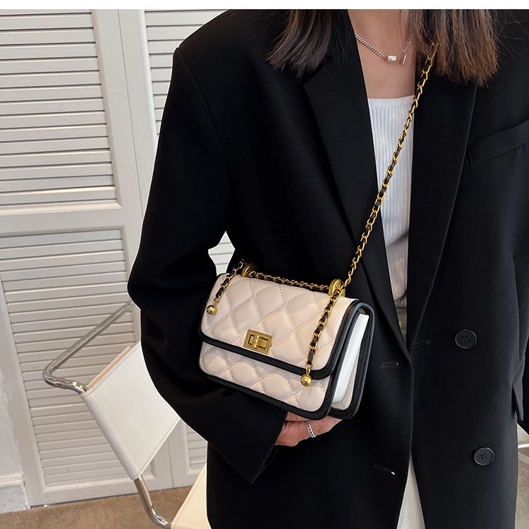 Túi Đeo Vai Phối Dây Xích Thời Trang Chất Lượng Cao