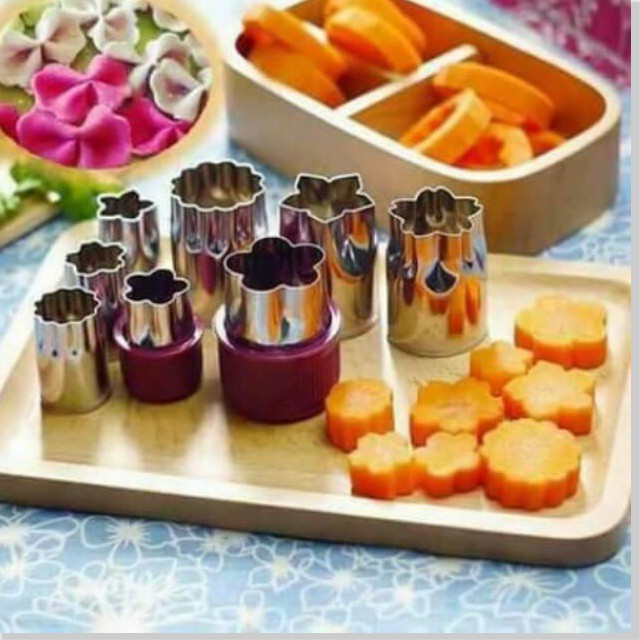 Bộ Dụng Cụ Cắt Tỉa Rau Củ Quả Inox 8 Món, Bộ Khuôn Cắt Tạo Hình Rau Củ Quả