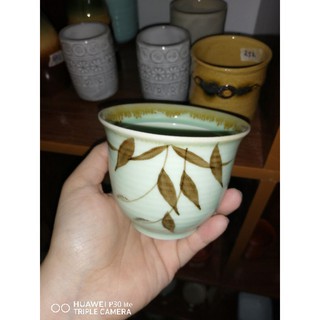 Gốm Nhật Bản  :  Cốc men ngọc trúc