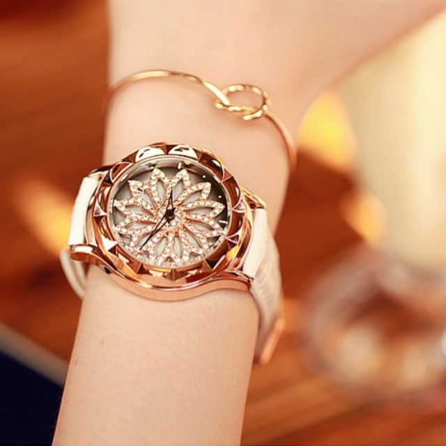 Đồng Hồ Nữ LRUISI Bông Tuyết Xoay Chính Hãng