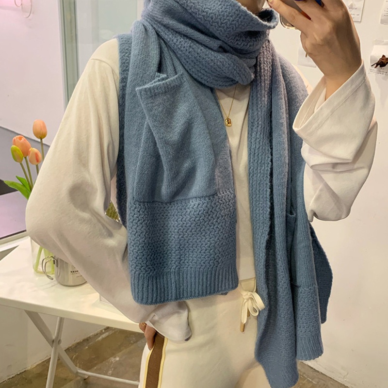 Khăn choàng dệt kim màu trơn phối túi trước thời trang mùa đông cho nữ
 | BigBuy360 - bigbuy360.vn