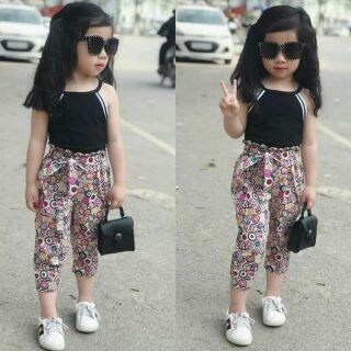 Sỉ sét bộ bé gái