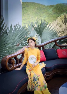Mấn hoa cúc mấn áo dài