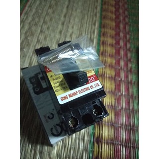 Cầu dao an toàn CB 08 ( Cóc) 20A