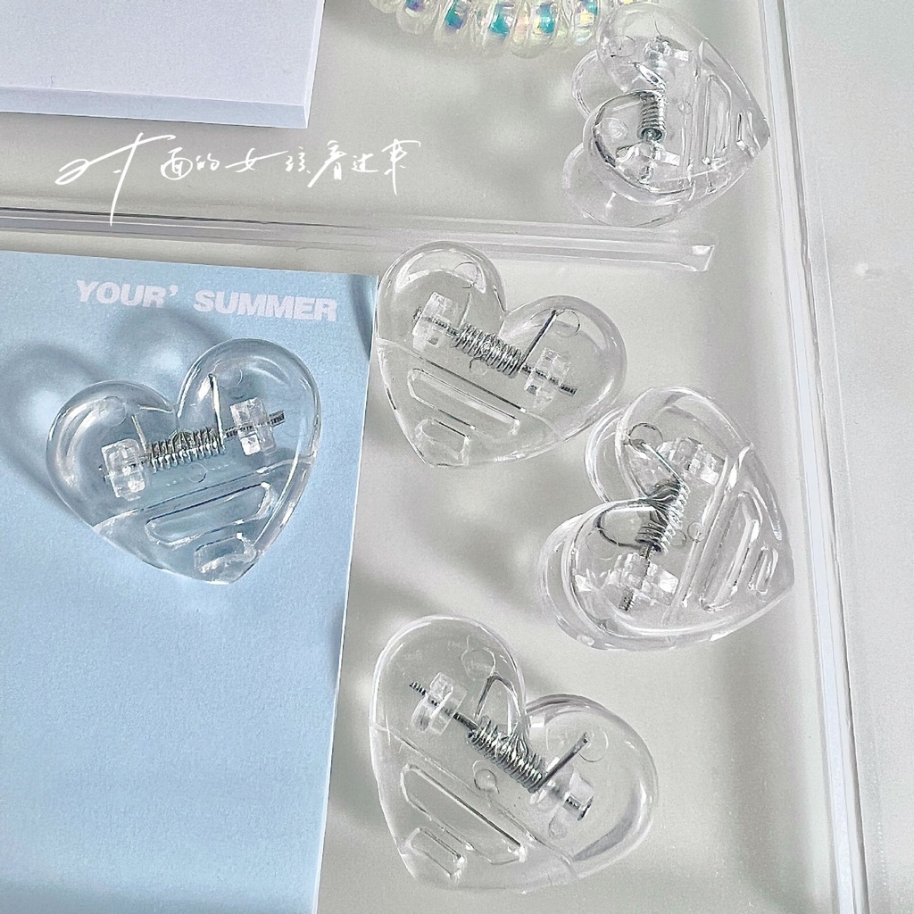 1 Kẹp Nhựa Trong Suốt Dễ Thương