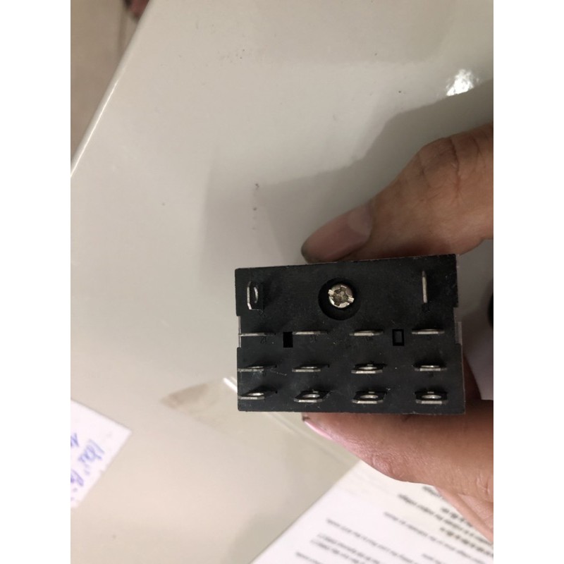 Role máy ổn áp standard