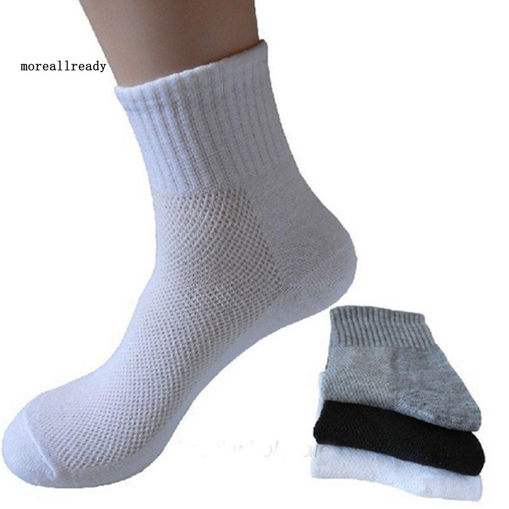 Đôi vớ thể thao chất liệu cotton pha dành cho nam