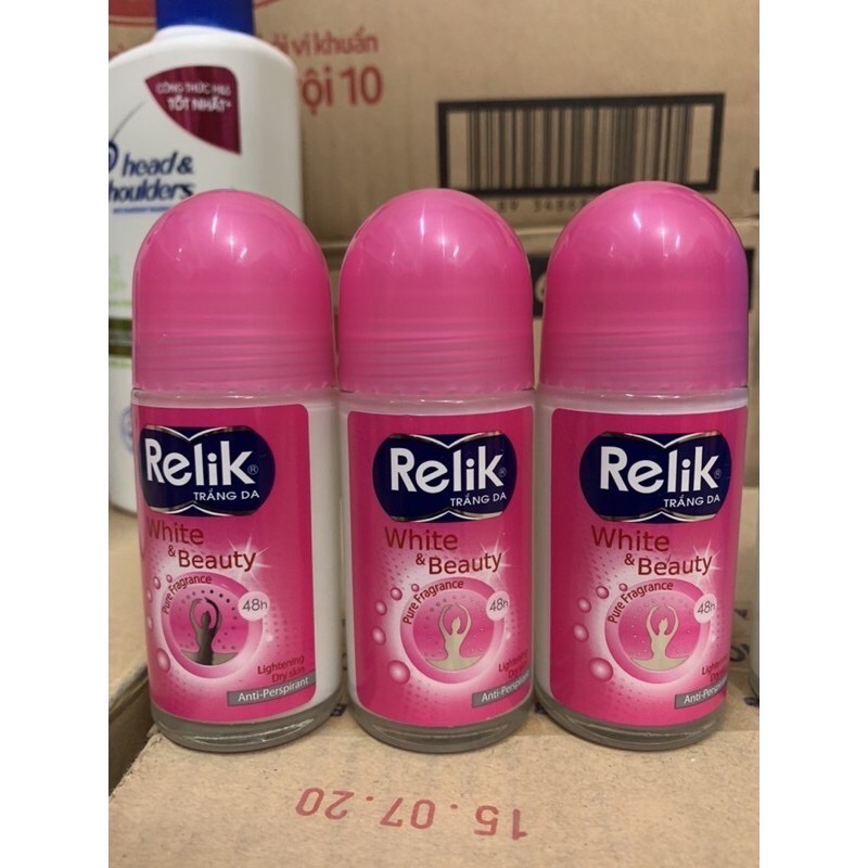 Lăn khử mùi Relik chai lớn 50ml  có 2 màu hồng và xanh như hình