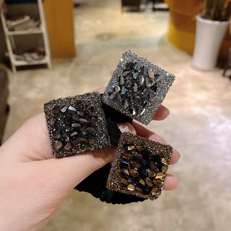 Dây Cột Tóc Cao Su Co Giãn Đính Pha Lê Đen Thời Trang Hàn Quốc Sang Trọng Dành Cho Bạn Nữ