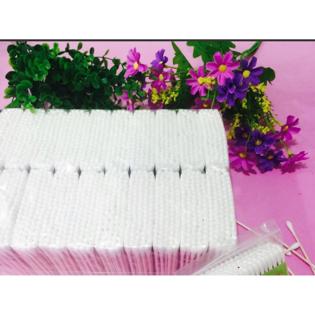 1 bịch tăm bông, được làm từ bông tự nhiên, ko xơ, ko mủn, ko xù khi sử dụng