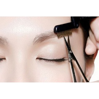 KÉO TỈA LÔNG MŨI