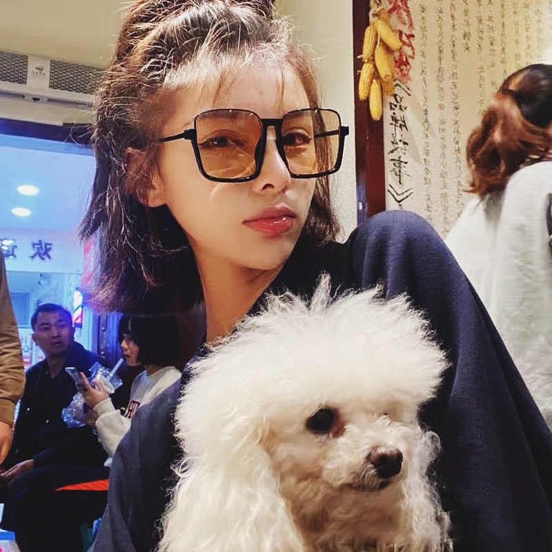 Kính Mát Gọng Lớn Phong Cách Retro