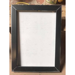 Khung ảnh treo tường màu đen (kích thước 13x18 cm(lòng khung))