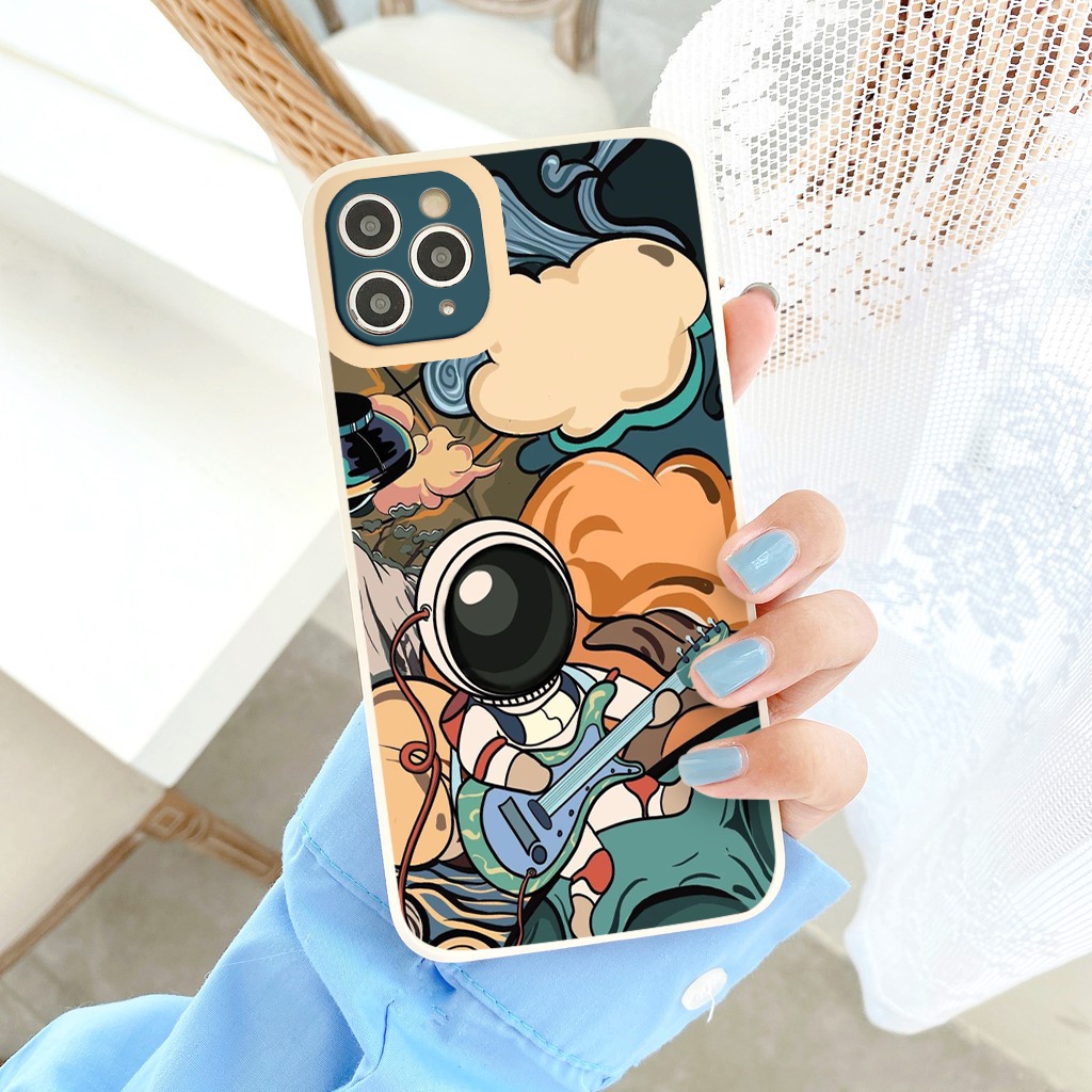 Ốp lưng iphone phi hành gia chill cạnh vuông  cho iphone 11 7plus 8plus x xsmax 11pro max 12pro 12promax13promax tr1062