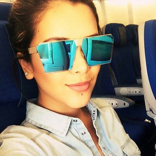 Kính mát cỡ lớn tròng vuông nhiều màu sắc