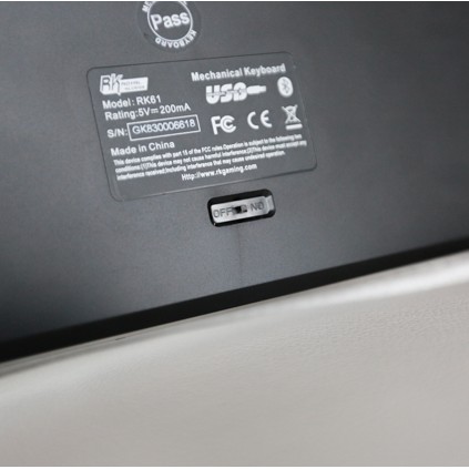 [ NEW ] TẶNG USB 2.4G - Bàn phím cơ không dây Royal Kludge RK61 Bluetooth 61 phím kết nối 2 chế độ pin sạc 750mAh | BigBuy360 - bigbuy360.vn