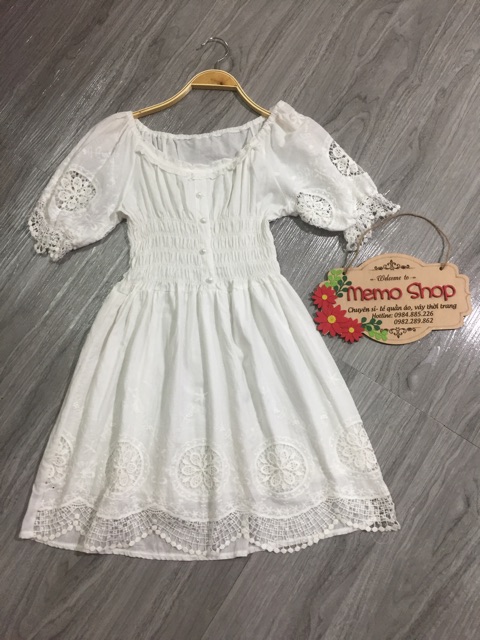 Xả váy trắng