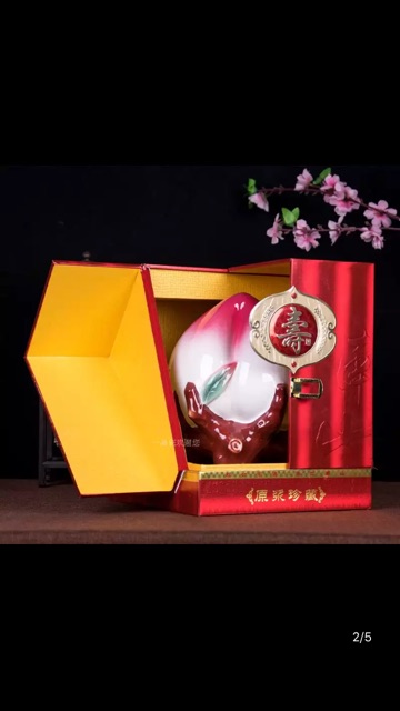 Bình gốm đào tiên đựng rượu