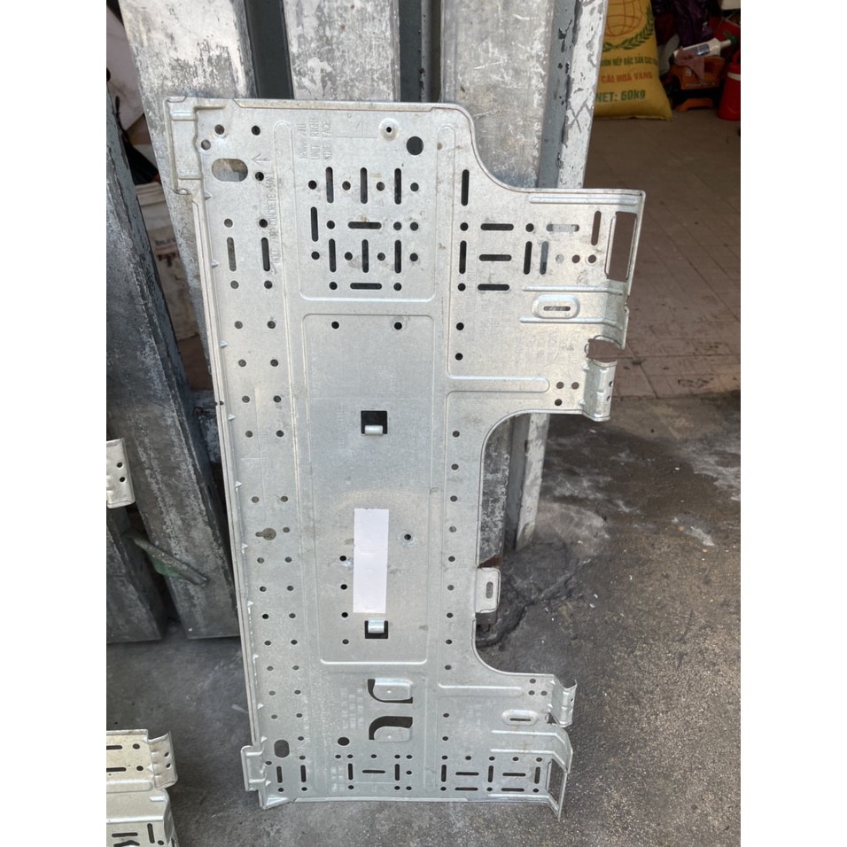 Bát Treo Máy Lạnh DAIKIN Nhật Bãi