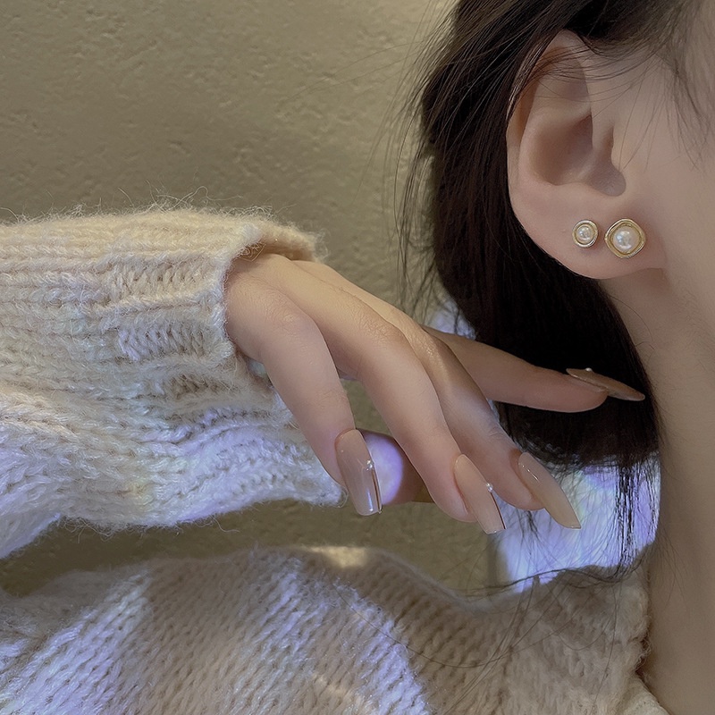 Bộ Khuyên Tai Nhỏ Bằng Kim Loại Đính Ngọc Trai Phong Cách Mới 2022 Cho Nữ