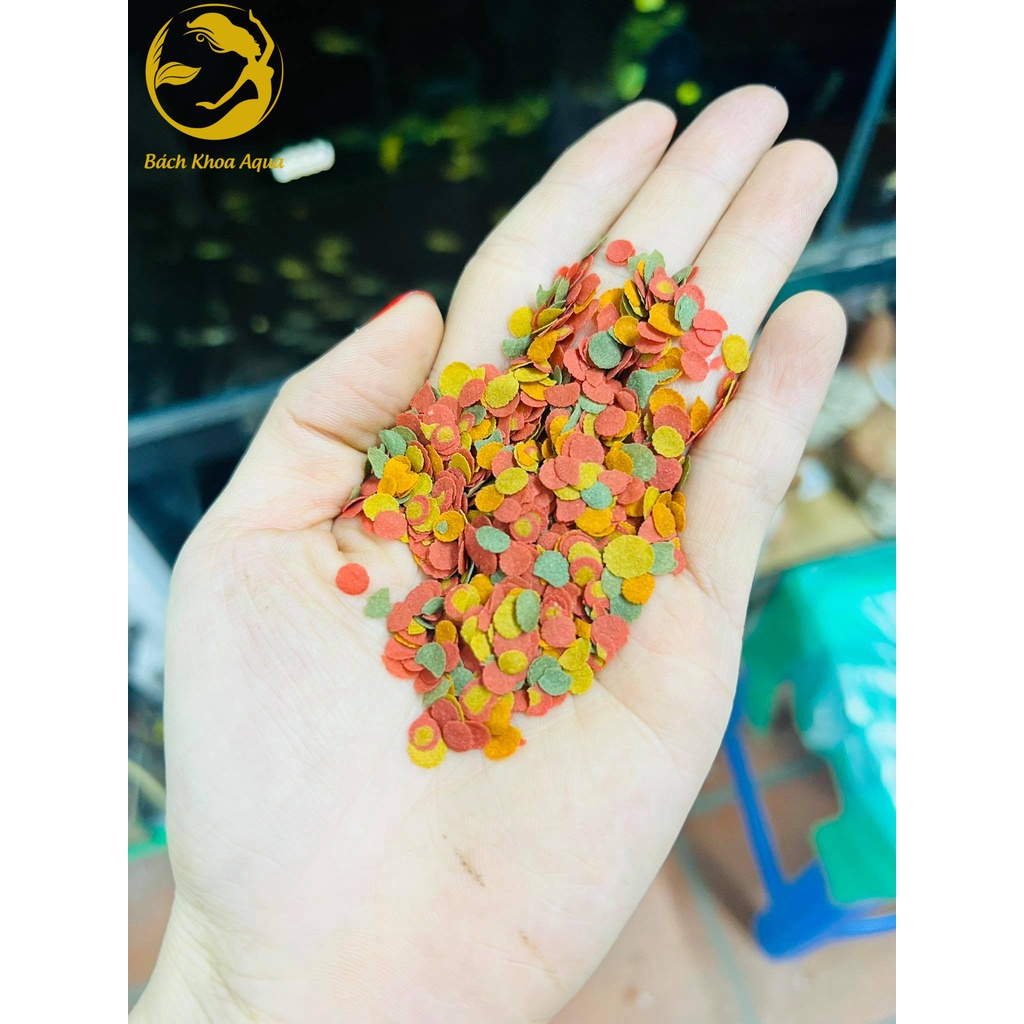 Thức ăn kích màu cho cá Tetra Pro - Tropical Fish Color Crisps