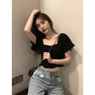 crotop cổ vuông hot trend