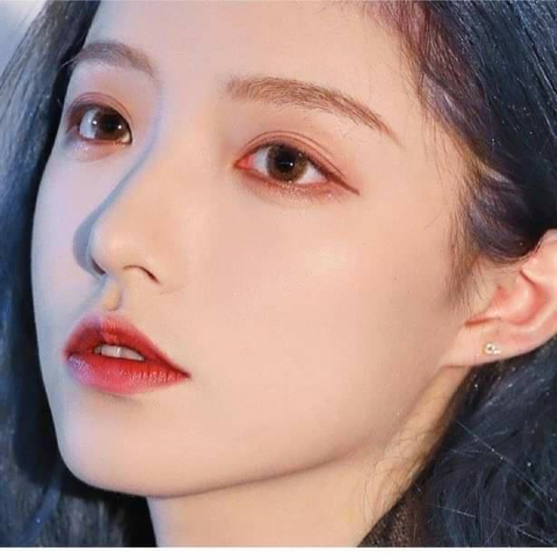 SON DƯỠNG ẨM CÓ MÀU HEYXI CHO HỌC SINH VẺ NGOÀI XINH XẮN | BigBuy360 - bigbuy360.vn