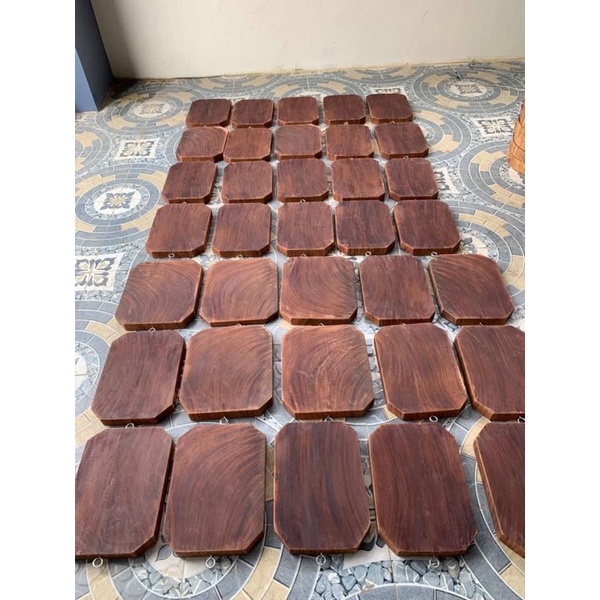 THỚT VUÔNG GỖ NGHIẾN ĐỎ CAMPUCHIA