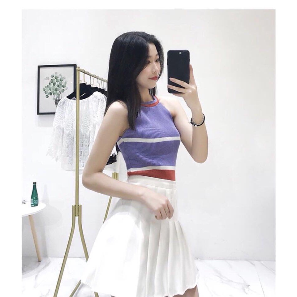 Áo len sọc cổ yếm. Hàng Nhập Quảng Châu. Có mấy màu như hình. Kèm hình chụp thật 100%. Mua nhanh kẻo hết nha