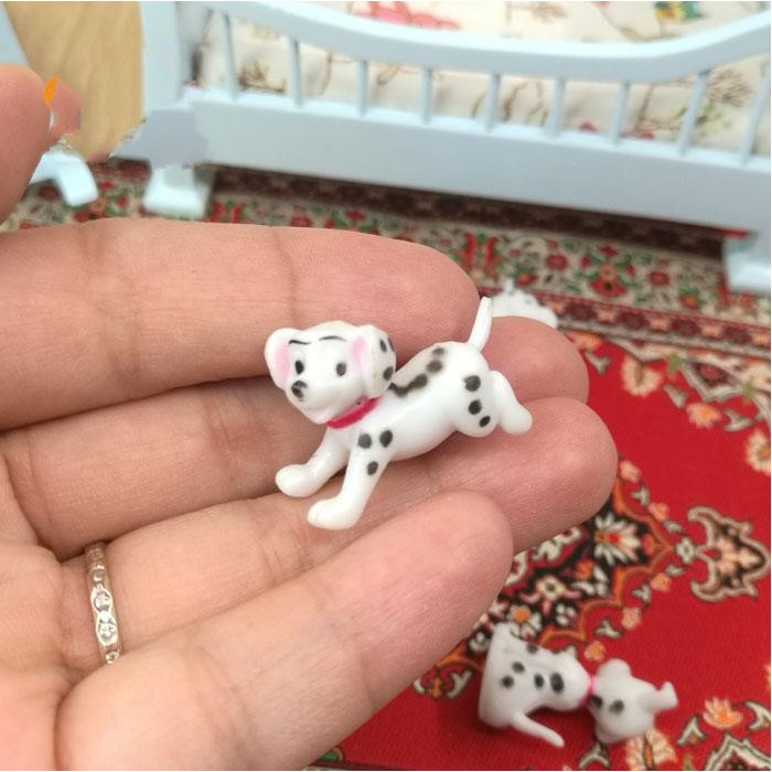 Combo 06 chú chó đốm Dalmatian nhỏ xinh dùng trang trí tiểu cảnh, terrarium, móc khóa, DIY