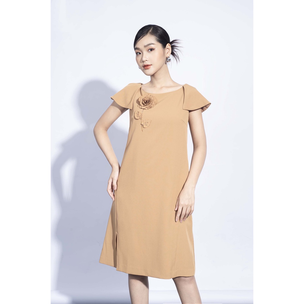 Đầm xuông, tay rơi, ngắn MMOutfit M-DA050221126