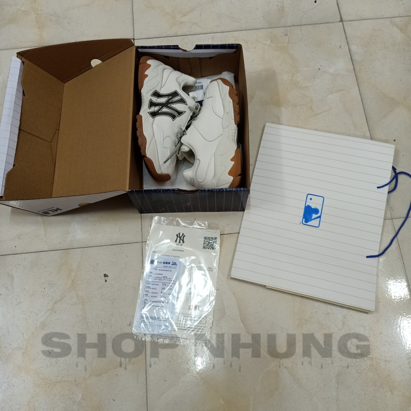 Giày mlb trắng chữ ny đen đế nâu nam nữ