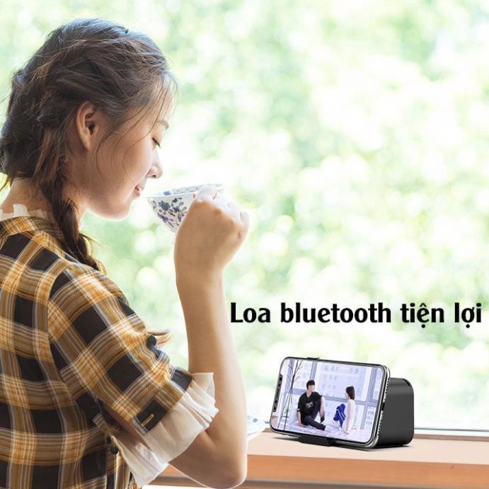 Loa Bluetooth Kiêm Đồng Hồ Hiển Thị Đèn Led - Có Báo Thức l Loa Cầm Tay Không Dây Hiển Thị Đồng Hồ Led, Vỏ Kim Loại