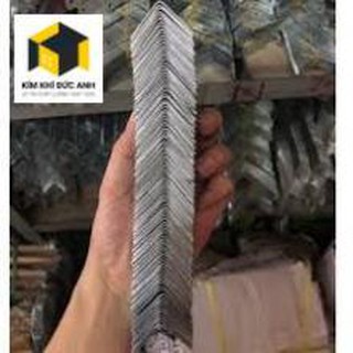 Ke góc 4 lỗ cân