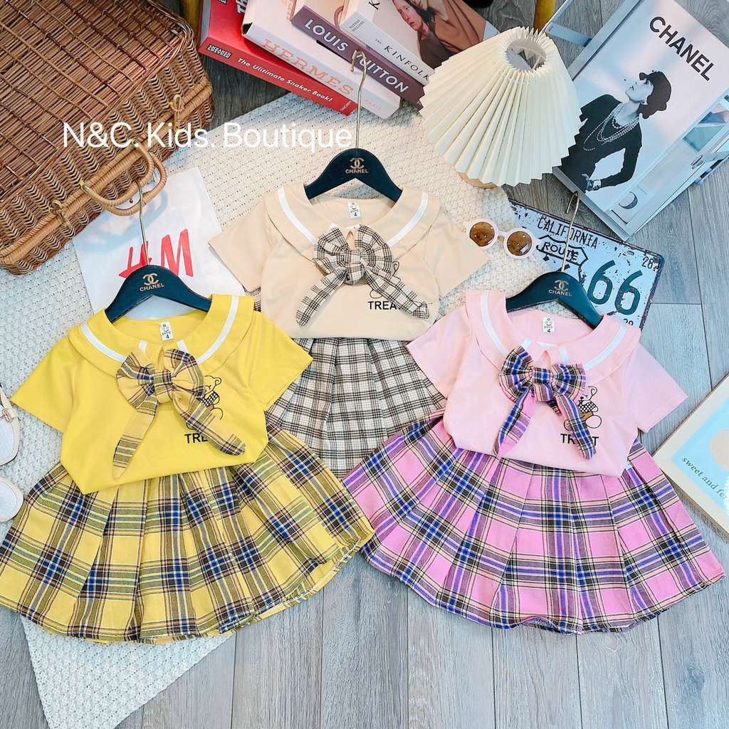 Set áo thêu gấu nơ chân váy caro cho bé gái xinh mùa hè, váy đầm đi chơi
