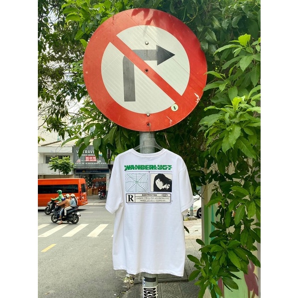 Áo thun trắng oversize W Green Tee