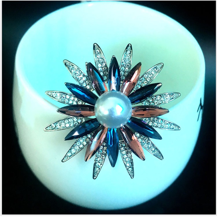 Cài áo thời trang đính đá sang trọng GC33