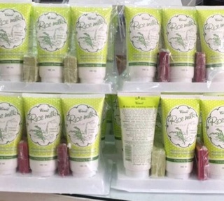 Sữa Rửa Mặt Cám Gạo Thái Lan 180ml ( Chuẩn loại 1)