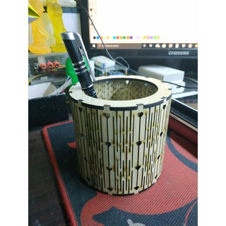 Hộp Gỗ Dựng Viết Tròn