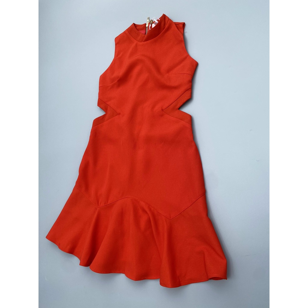 Đầm đuôi cá cutout