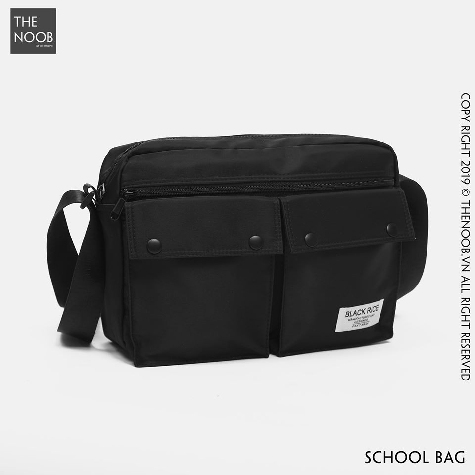 Cặp Đeo Chéo Màu Đen - 2020TC02