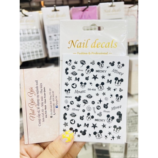 Sticker dán trang trí gấu - mickey