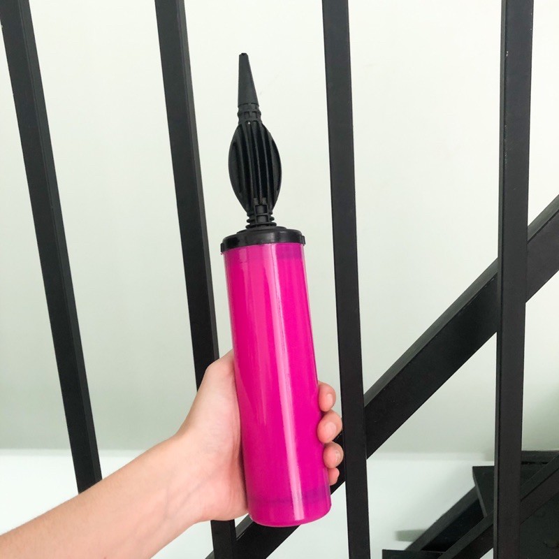 Bơm bóng cầm tay 28cm màu sắc cơ bản