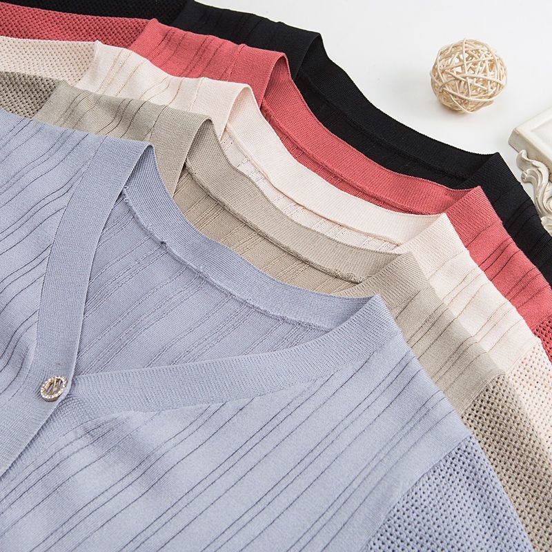 Áo Thun Tay Ngắn Cổ Chữ V Dáng Rộng Màu Sắc Thời Trang Cho Nữ Trung Niên